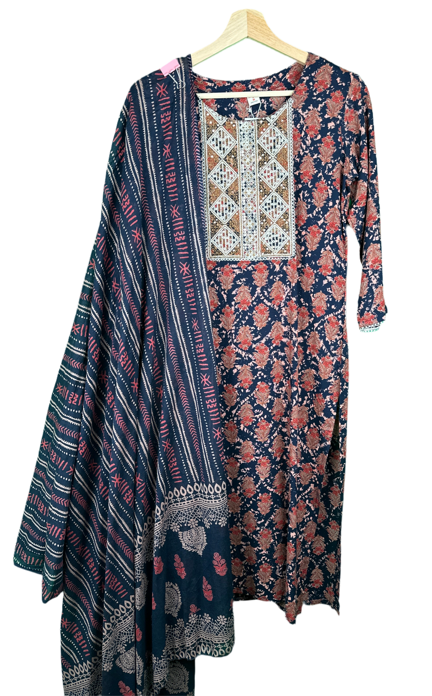 Everyday Grace – Rayon Cotton Suit with Printed Pants and Full Dupatta