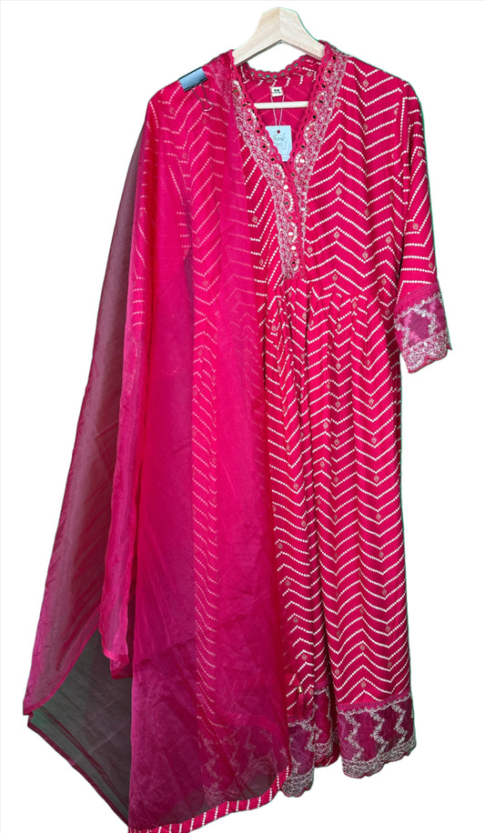 Beautiful Nayara Cut Hot Pink Suit with Organza Dupatta
