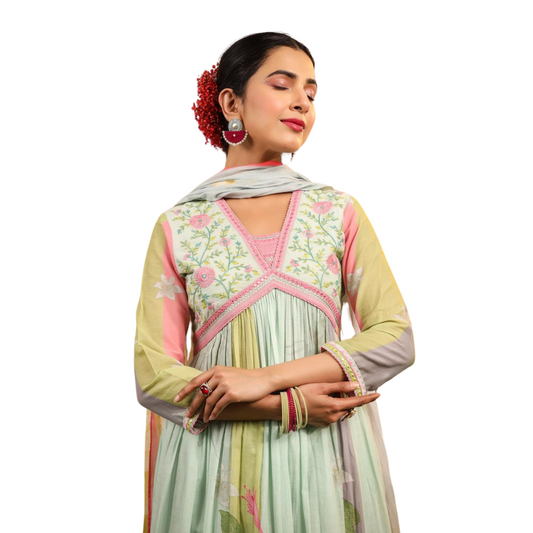 Floral Whisper – Alia-Cut Muslin Suit with Digital Print Dupatta