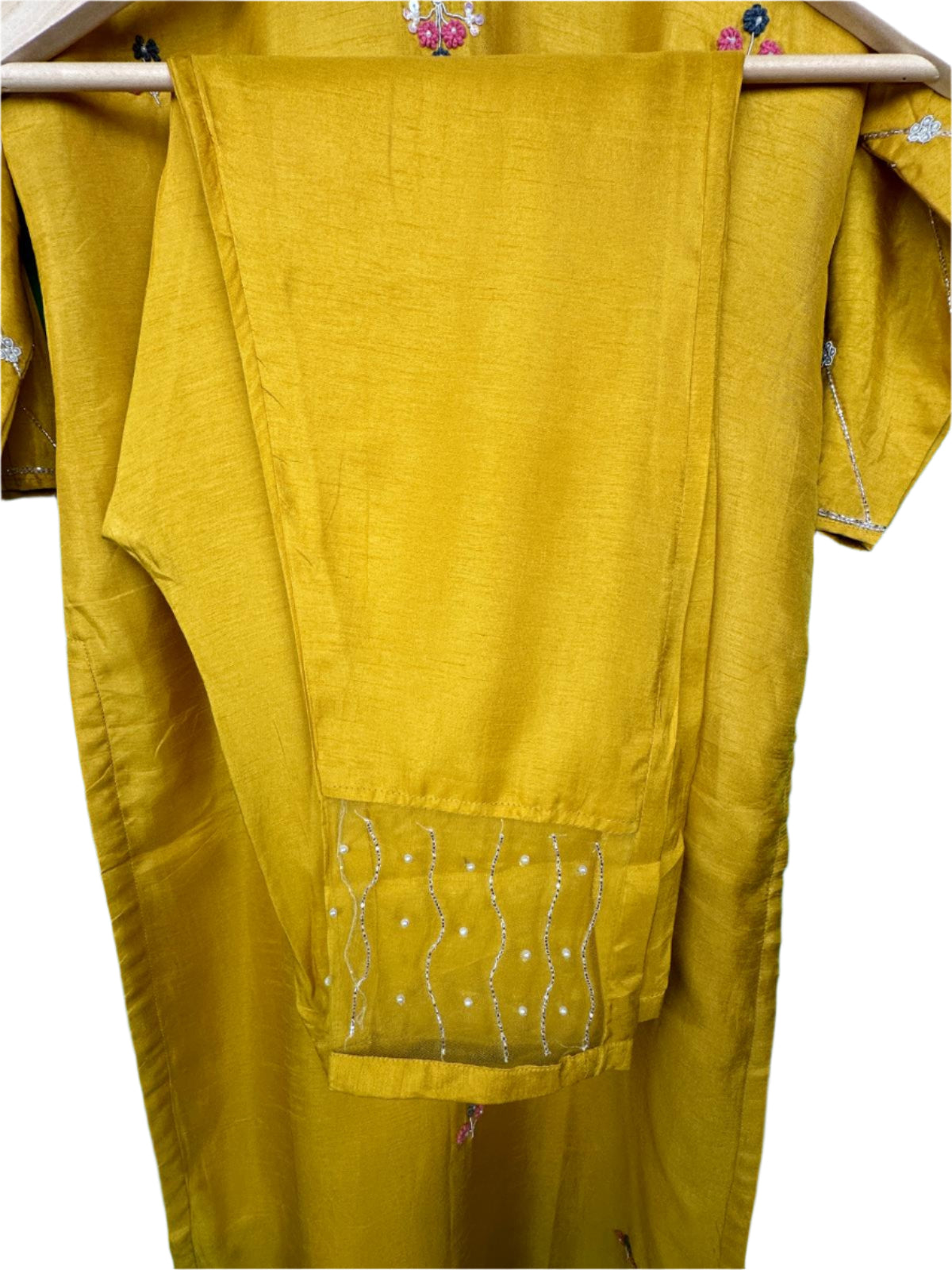 Boutique Luxe – Hand Embroidered Dola Silk Suit with Organza Dupatta