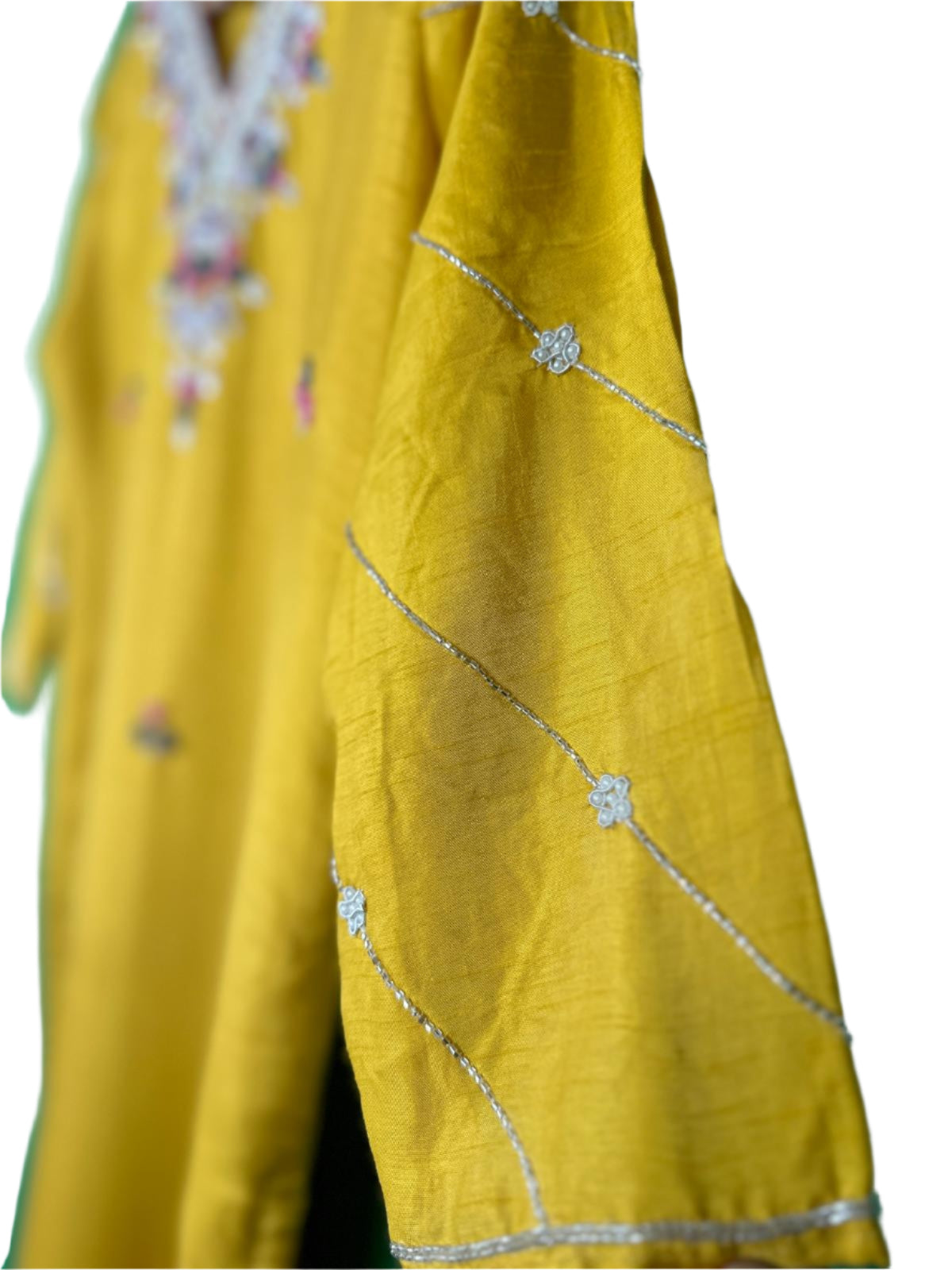 Boutique Luxe – Hand Embroidered Dola Silk Suit with Organza Dupatta