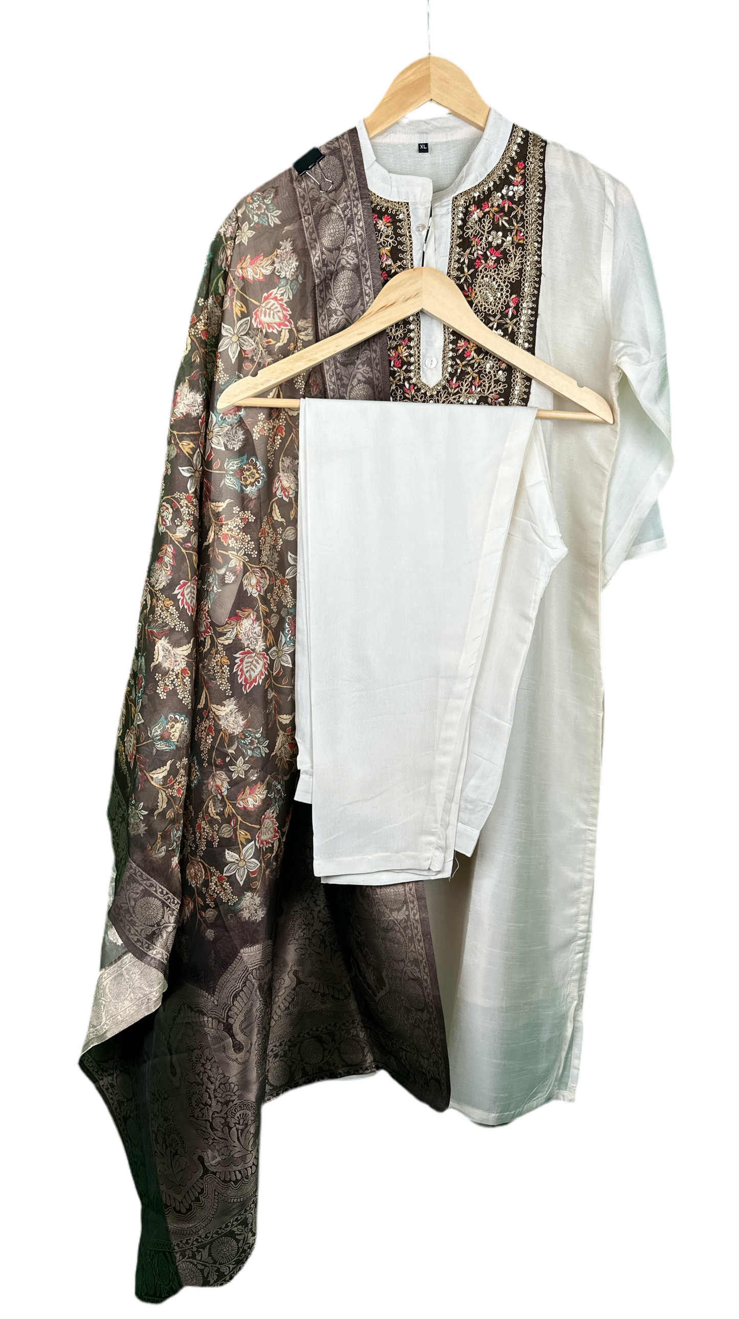 Ivory Elegance – Dola Silk Suit with Digital Jacquard Dupatta