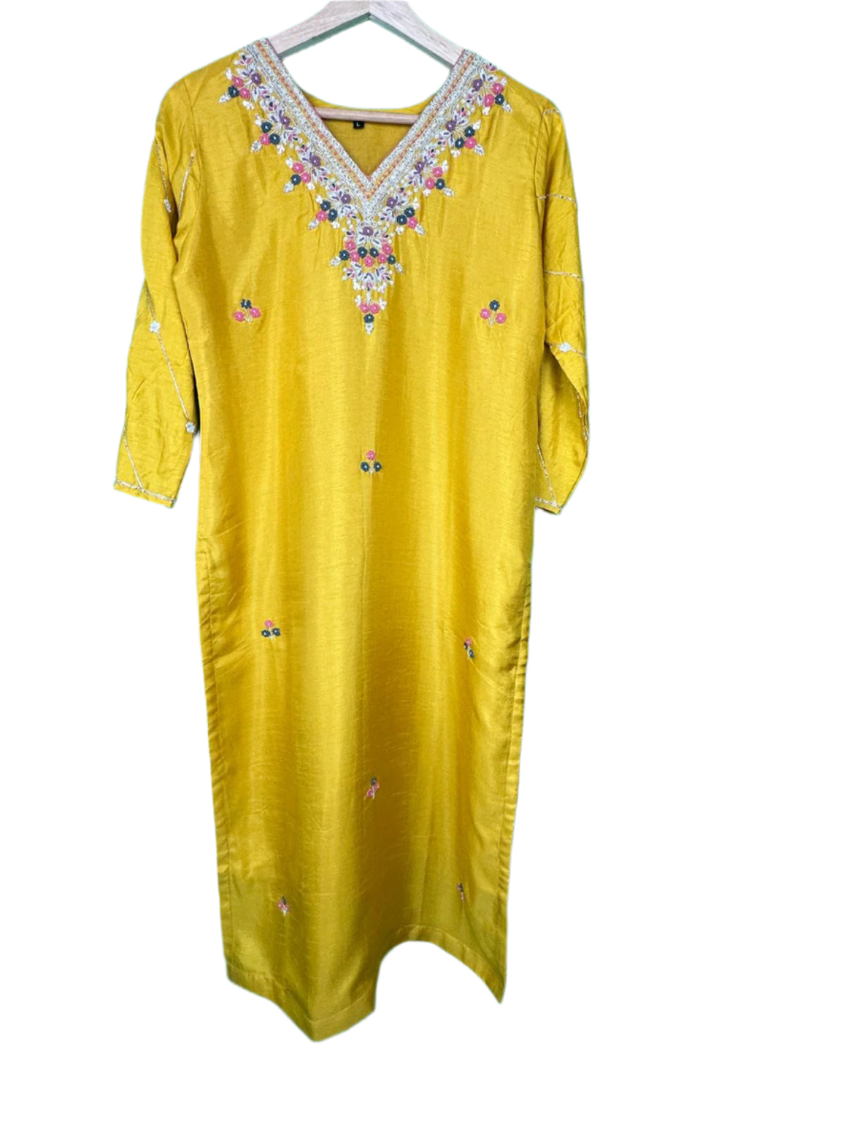 Boutique Luxe – Hand Embroidered Dola Silk Suit with Organza Dupatta