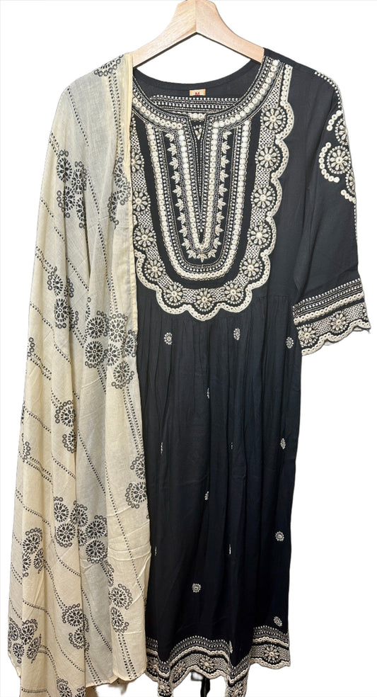 Black Nayara Cut Suit with Embroidery and Painted Dupatta