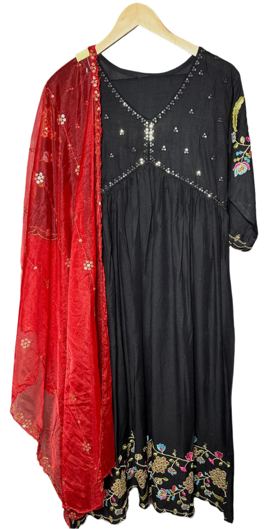 Black Anarkali Suit with Sequin Work Red Organza Dupatta – Elegant Party Wear